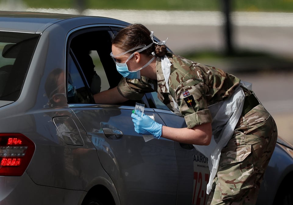 Coronavirus: les deces en angleterre superieurs de 15% aux bilans fournis, selon l'ons