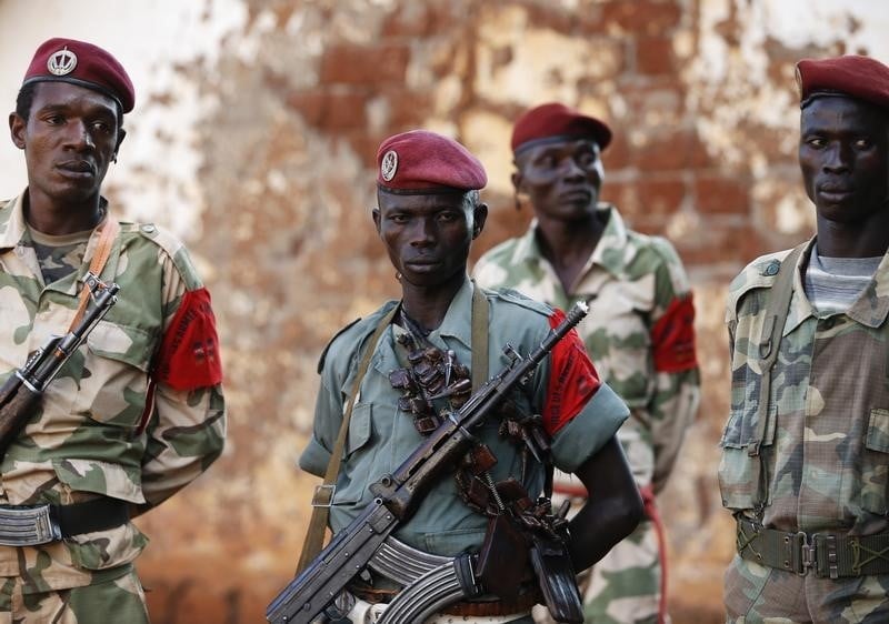 En Centrafrique, la Séléka se nomme un chef et veut se regrouper