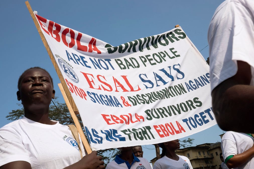 Les pays les plus touches par ebola veulent enrayer l’epidemie dans un delai de deux mois