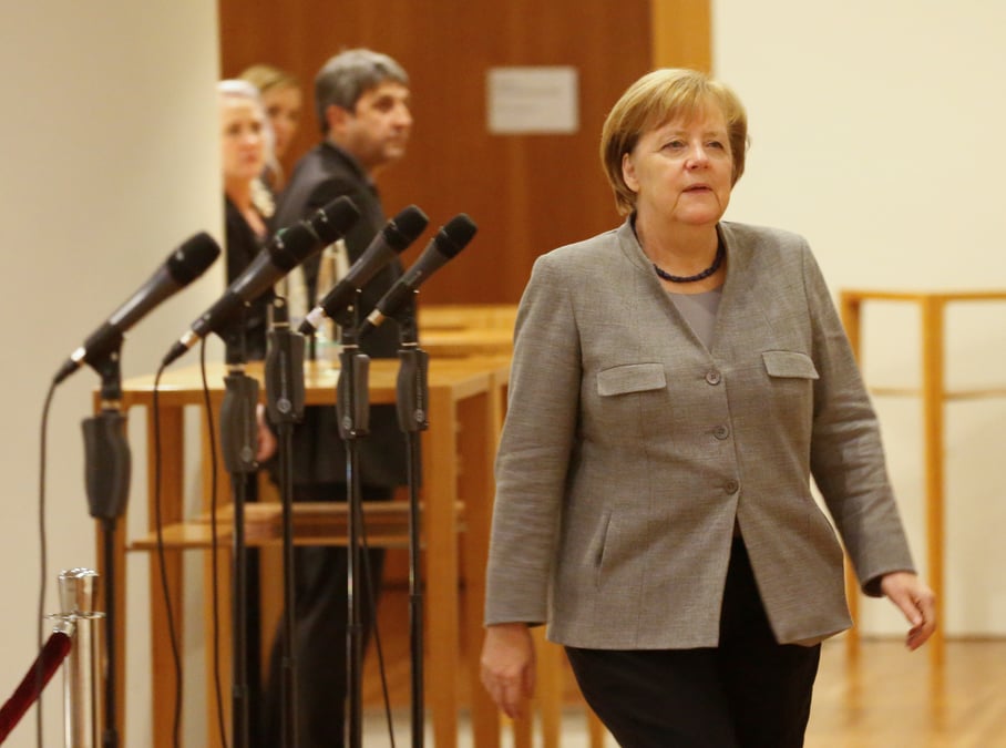 Merkel admet son echec a former une coalition gouvernementale
