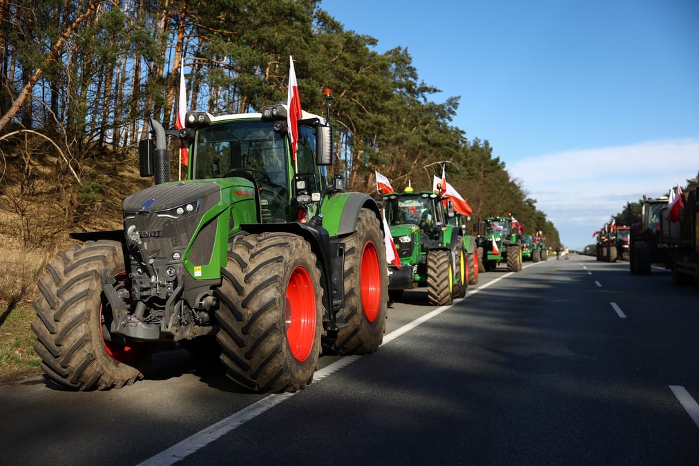 « La loi a une valeur juridique inférieure à celle de la Constitution ou du droit de l'Union européenne. Or, la protection de l'environnement est bien un objectif de valeur constitutionnelle, comme l'a reconnu en 2020, le Conseil constitutionnel », rappelle Arnaud Gossement.