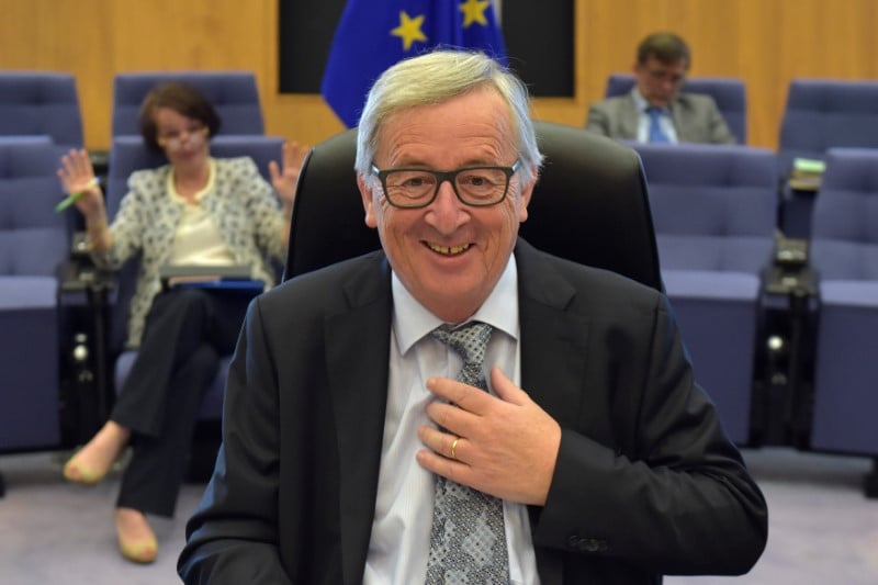 Bruxelles s'inquiete du projet de sanctions americaines