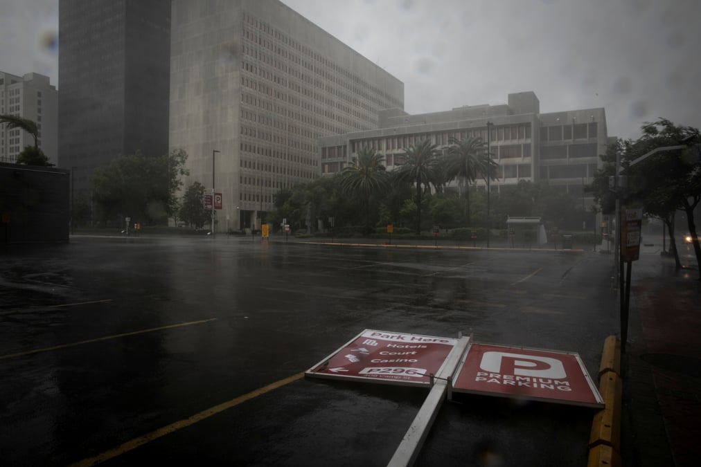 Usa: un mort et des coupures de courant en louisiane apres le passage de l'ouragan ida