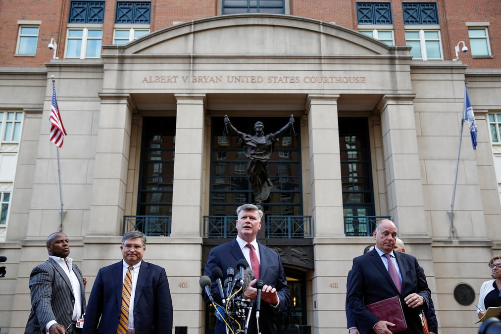 Suspension des deliberations au proces de paul manafort