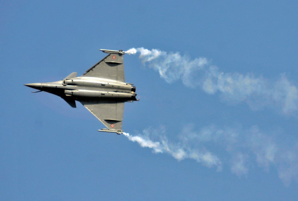 New delhi confirme le contrat rafale, l'opposition indienne veut une enquete