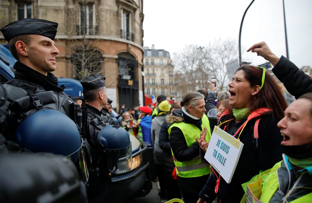 Grande distribution: l'impact "gilets jaunes" evalue a 300-500 millions d'euros
