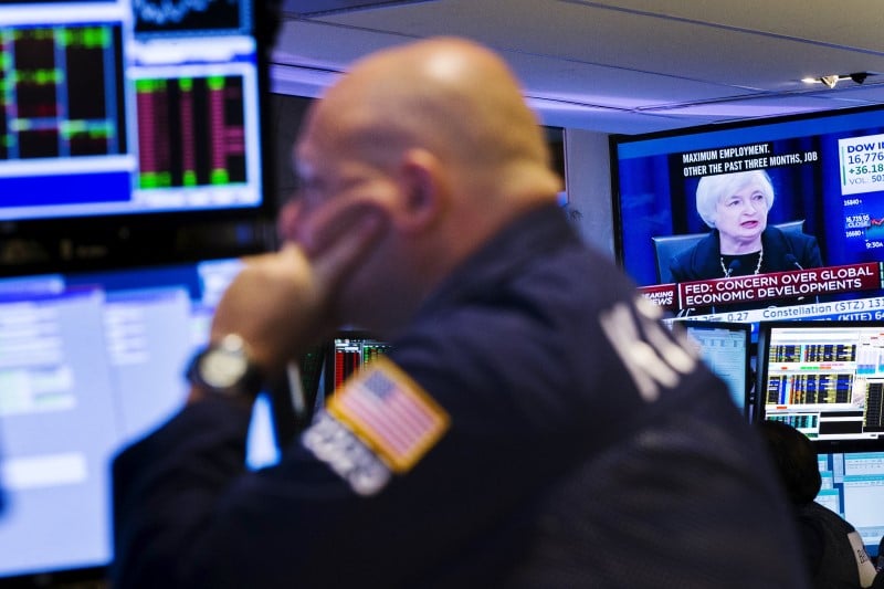 La fed ne fait rien pour calmer les marches, estiment des gerants