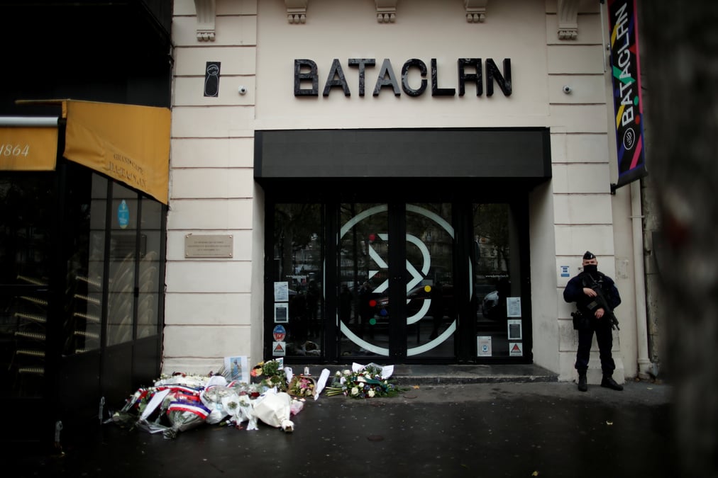 Au proces du 13 novembre, les rescapes du bataclan racontent la plongee dans la sauvagerie