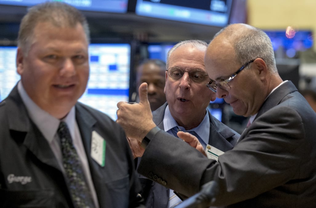 La bourse de new york finit en tres legere hausse