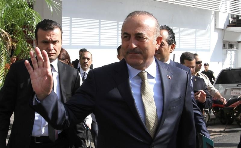 La turquie met en garde la grece contre les "provocations"