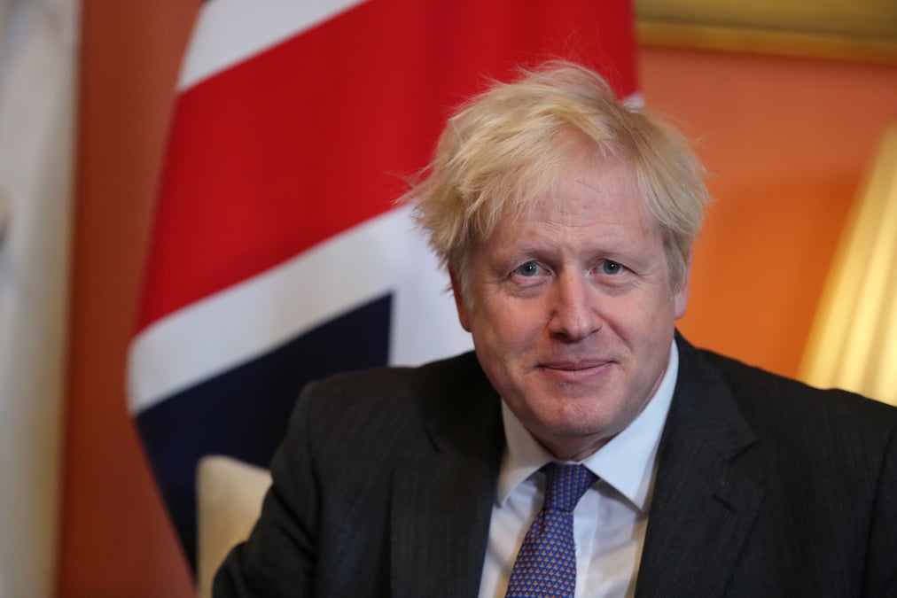 Brexit: forte possibilite d'echec, dit johnson, pret a aller a bruxelles, paris ou berlin