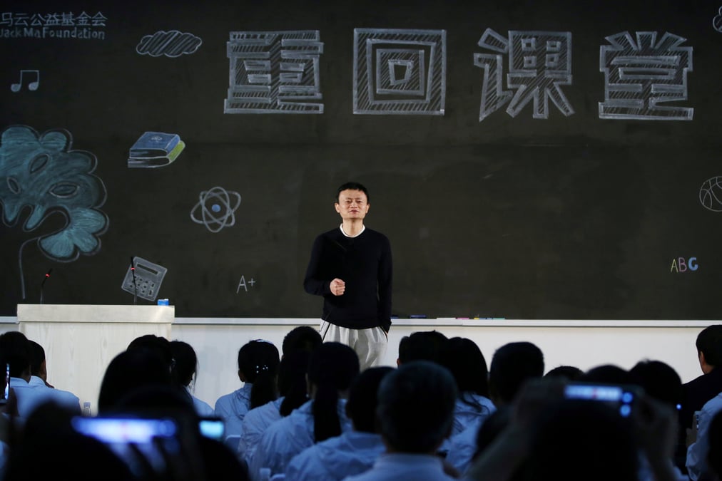 Jack ma, co-fondateur d'alibaba, annonce sa retraite