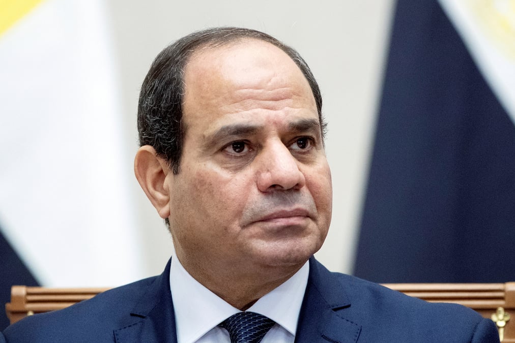 Devant les dirigeants de l'ue, sissi defend la peine capitale