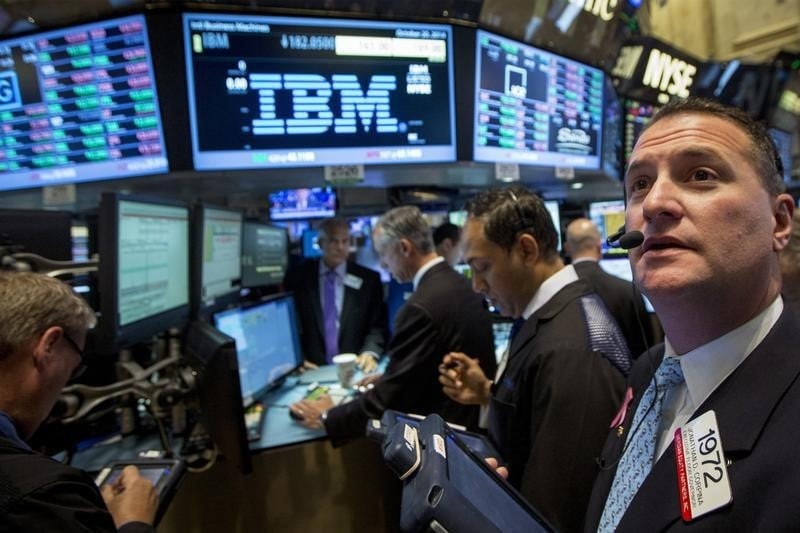 Treizieme trimestre de suite de recul du ca d'ibm
