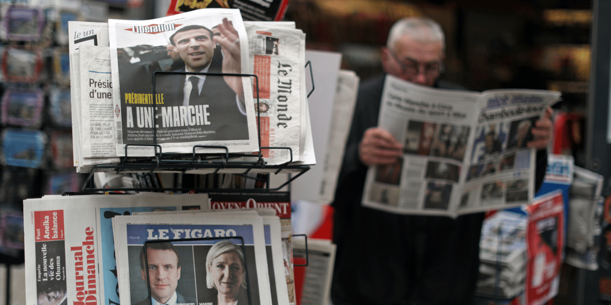 Presse, kiosque, publicité, unes