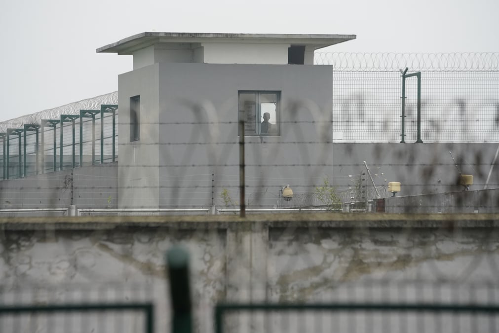 Pekin dement tout travail force de detenus etrangers dans une prison de shanghai
