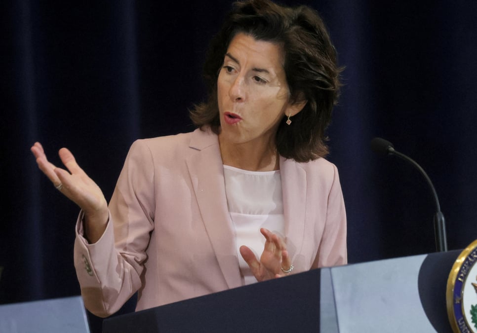 Gina raimondo, secretaire d'etat au commerce des etats-unis