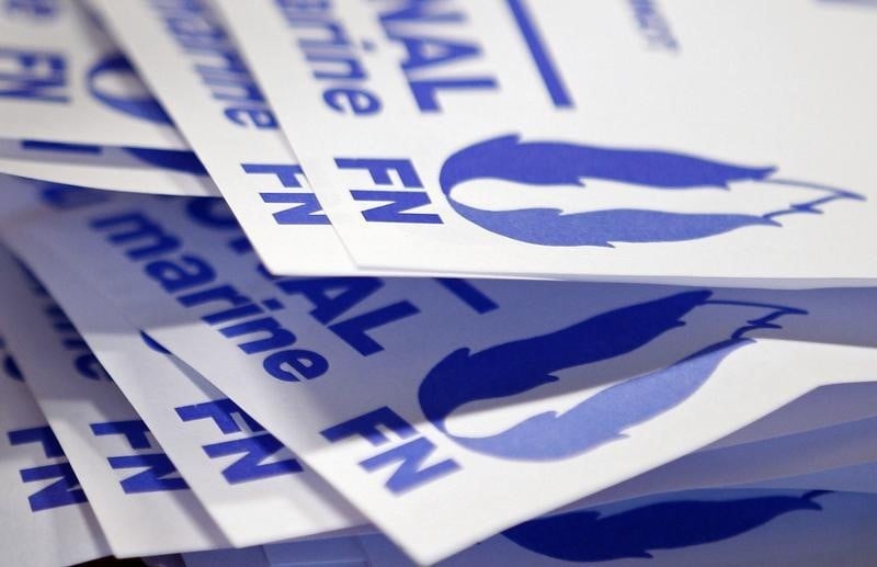 Le fn accuse de "travail dissimule" par une ex-attachee presse