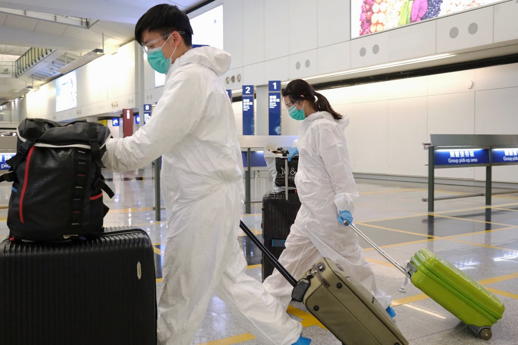 Coronavirus: hong kong interdit l'entree des touristes