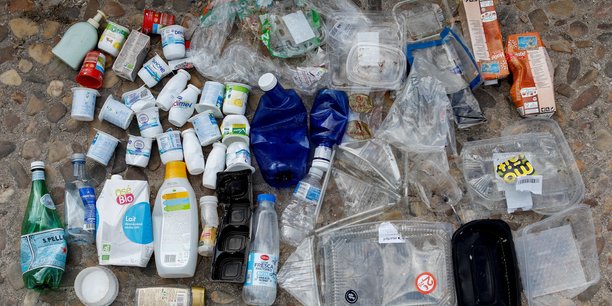 Les deux entreprises estiment qu'il s'agit d'un mauvais signal pour limiter la production de plastique vierge et la pollution qui va avec.
