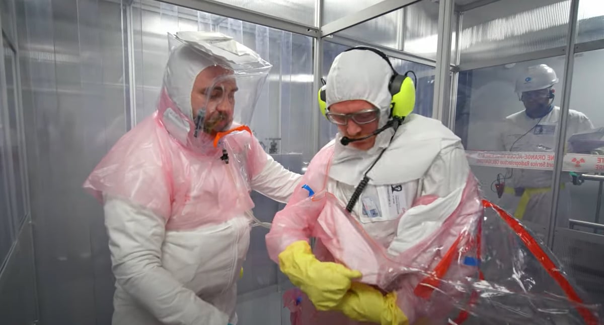 Dans ces écoles, les stagiaires sont placés en conditions réelles d'exploitation d'une centrale nucléaire.