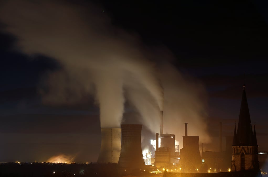 France: le milliardaire kretinsky acquiert des centrales charbon
