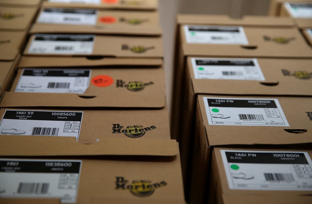 Dr. martens valorise 3,7 milliards de livres pour son entree en bourse