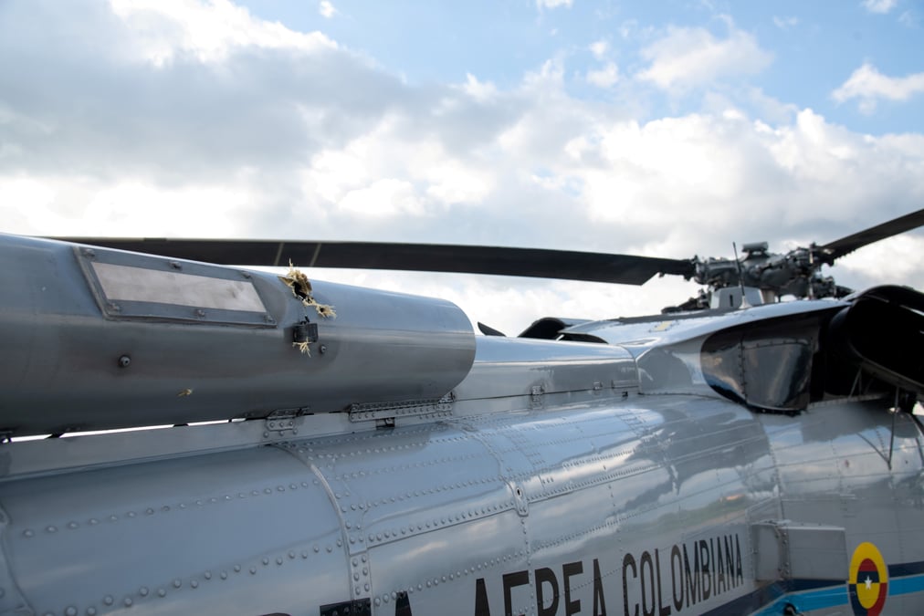 Colombie: dix arrestations apres une attaque contre l'helicoptere presidentiel