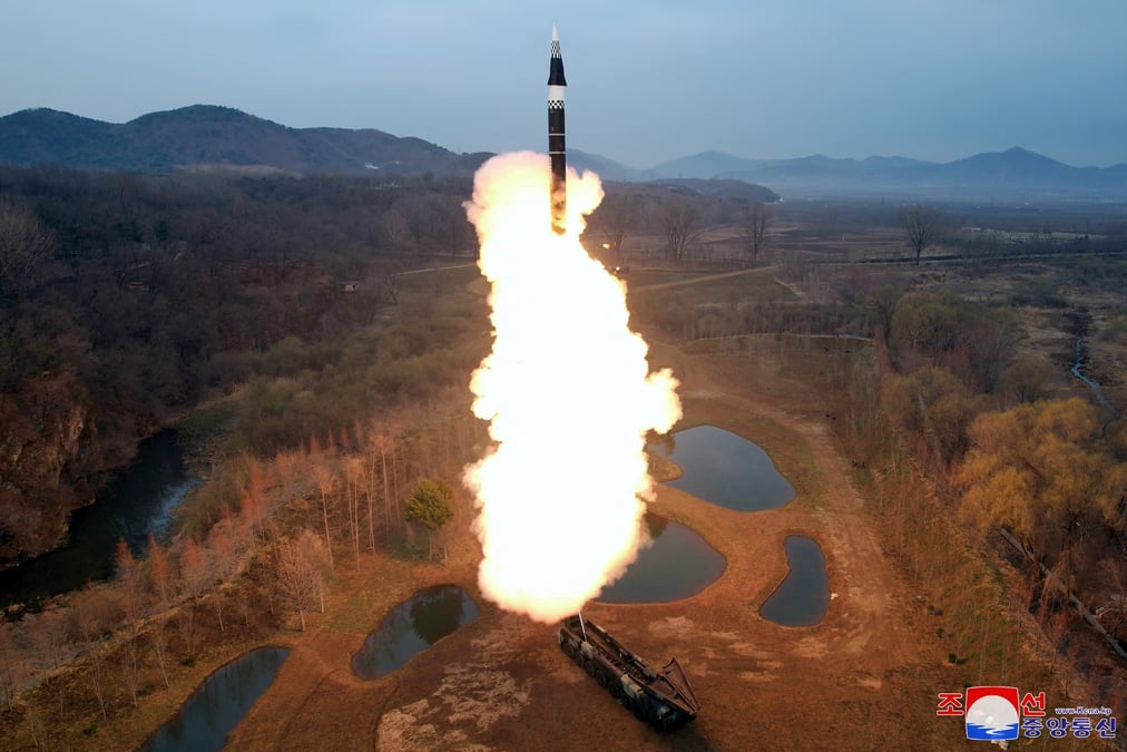 La coree du nord affirme avoir teste un nouveau missile hypersonique a combustible solide