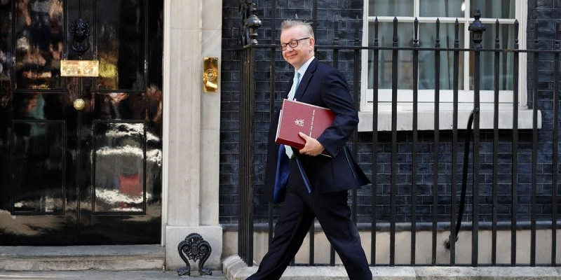 Londres quittera l'union douaniere, assure michael gove
