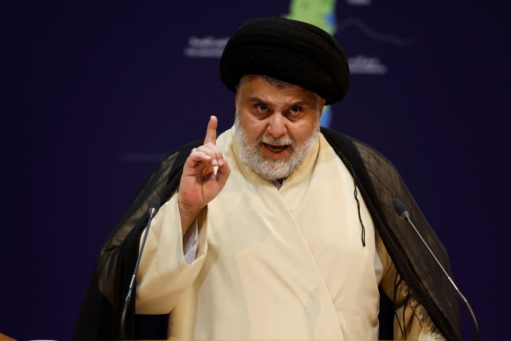 L'imam chiite moktada al sadr a najaf