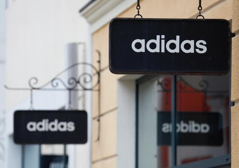Hausse de 21% des ventes d'adidas au 2e trimestre