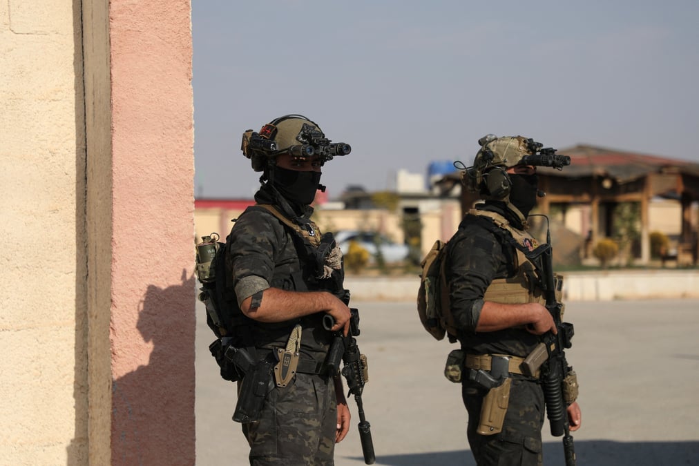 Des membres des forces democratiques syriennes (fds) a hassake, en syrie