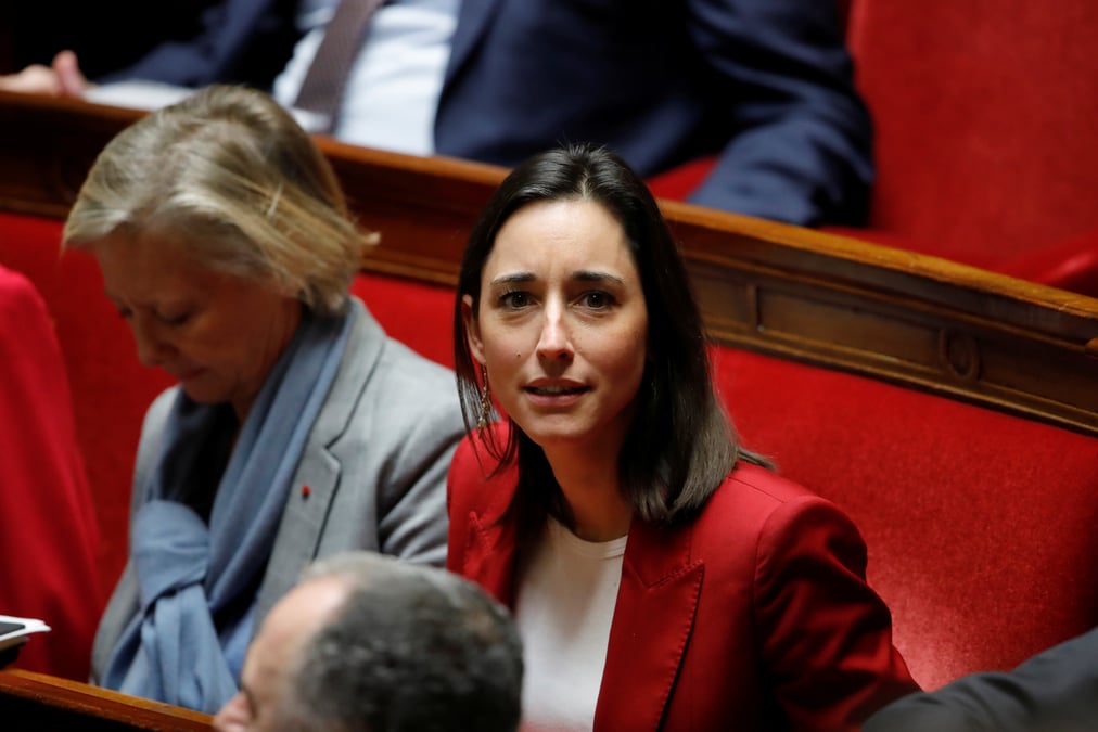 Paris fustige l'accord fiat-tesla, "detournement" des regles de l'ue