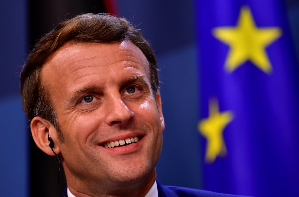 Pour macron, l'accord est une "etape majeure" et "historique"