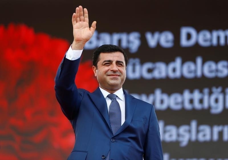 Le chef du parti pro-kurde hdp pourrait etre inculpe en turquie pour propagande terroriste