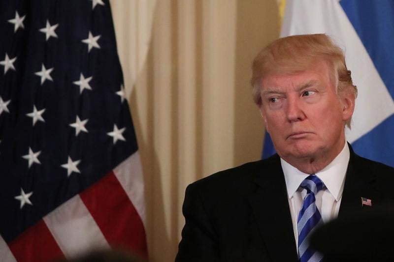 Trump demande d'annuler le vote sur l'abogration de l'obamacare