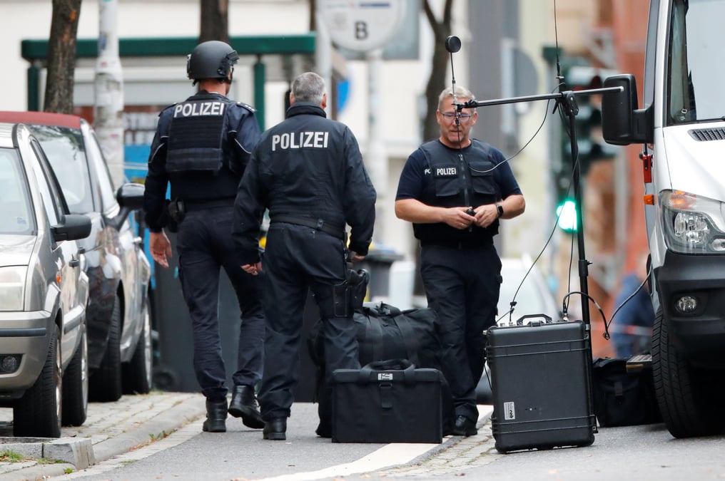 Allemagne: deux morts dans des fusillades a halle, un suspect arrete
