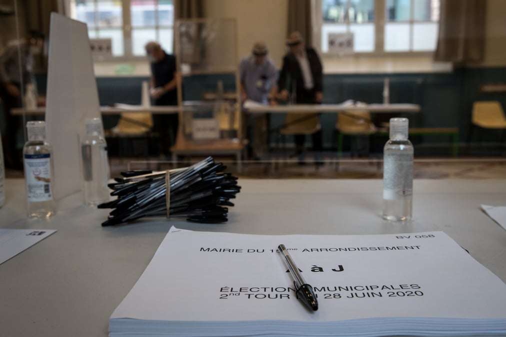 France: raz-de-maree vert aux municipales, philippe elu au havre