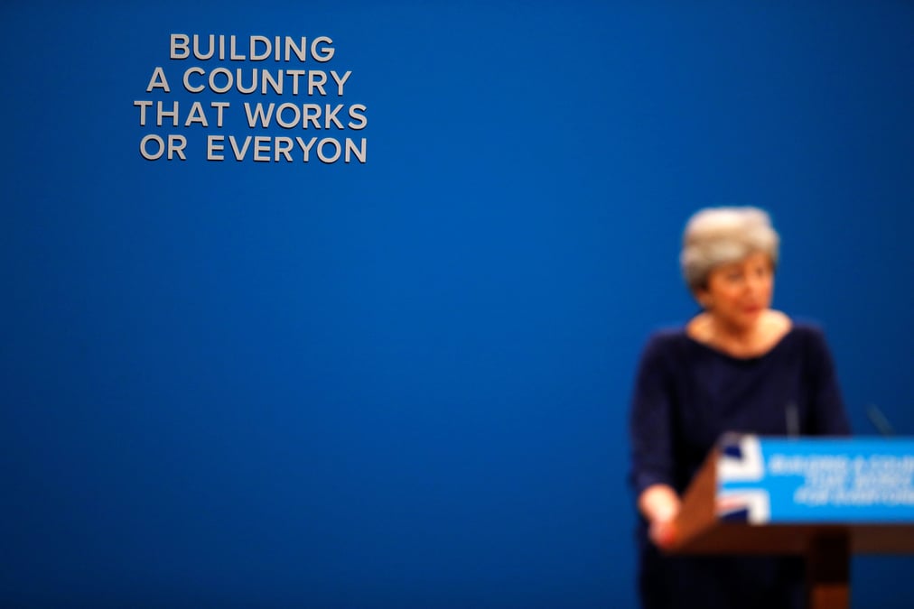 Les conservateurs divises apres le discours de theresa may