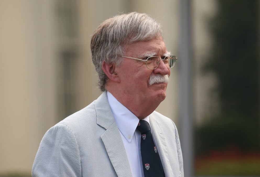 Trump veut soutenir le brexit par un accord commercial, dit bolton a londres