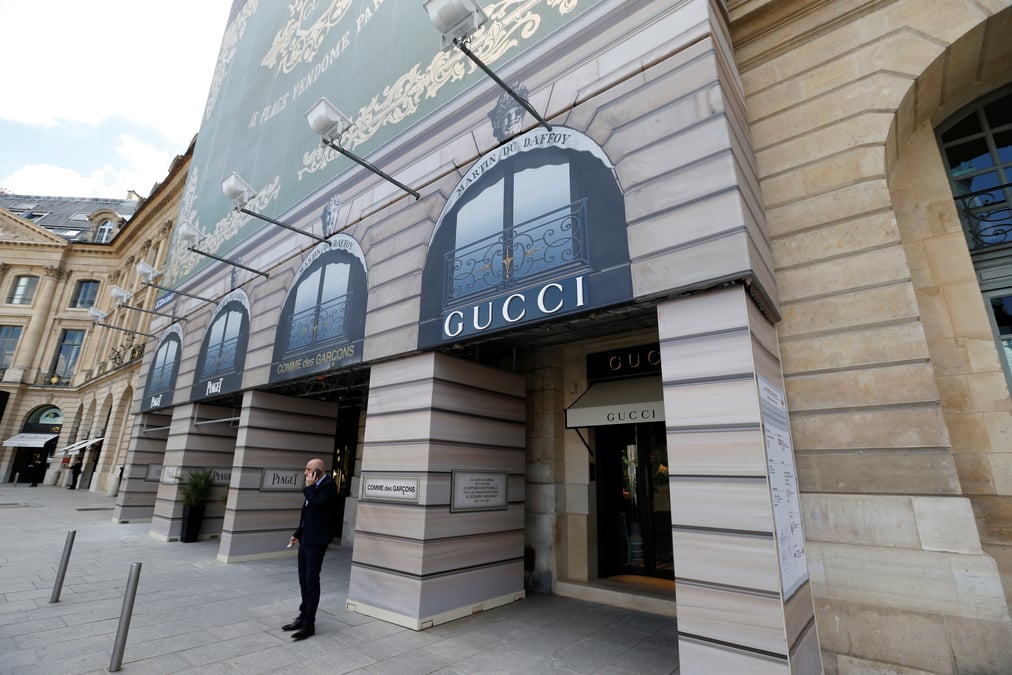 Gucci signe une croissance robuste malgre les troubles a hong kong