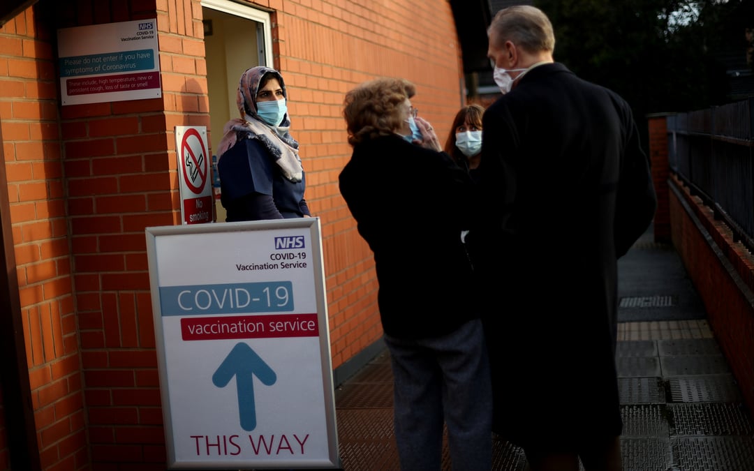 Coronavirus: pres de 140.000 personnes vaccinees au royaume-uni