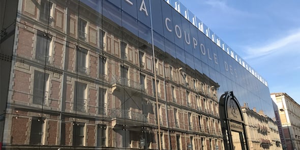 Le centre commercial urbain La Coupole, à Nîmes