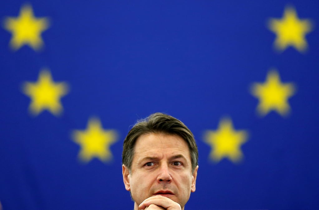 Giuseppe conte fait figure d’accuse devant le parlement europeen