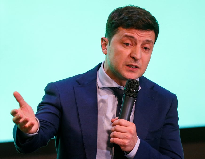 Ukraine: mettre fin a la guerre et a l'occupation priorite de zelenski