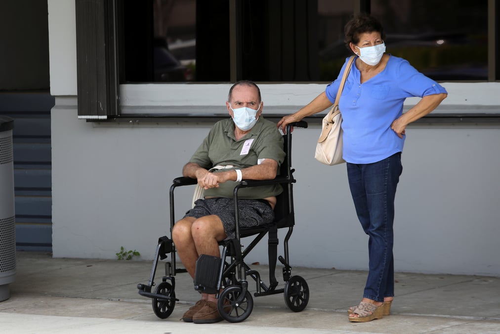 Coronavirus: les etats-unis enregistrent un nombre record de nouveaux cas