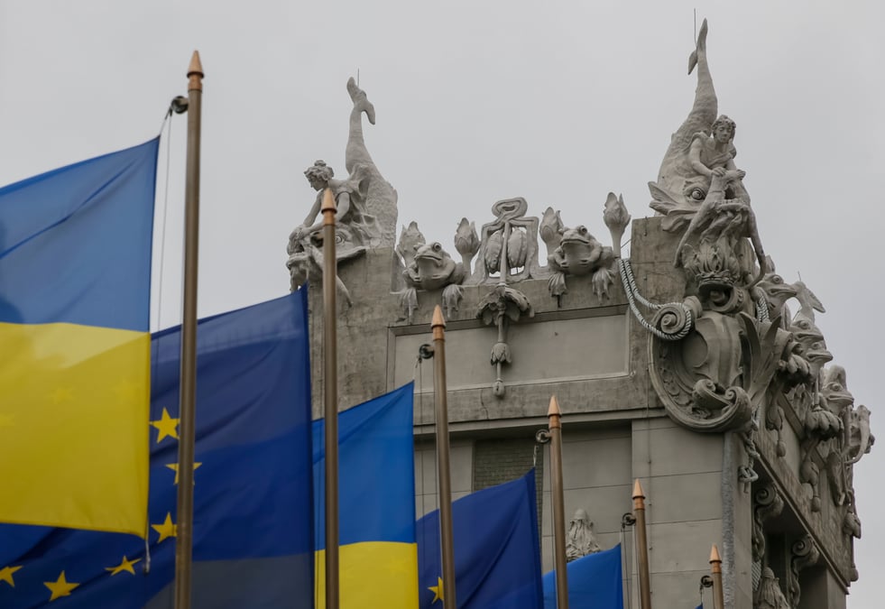 Pour pologne et lituanie, l'ukraine merite le statut de candidate a l'ue