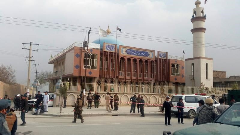 Attentat suicide a kaboul fait au moins 27 morts