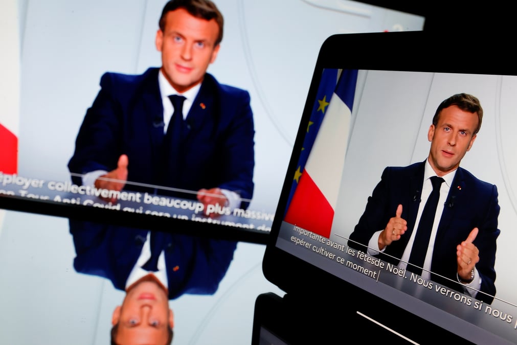 Emmanuel Macron s'adresse à la nation lors d'un point sur la situation sanitaire, le 28 octobre 2020